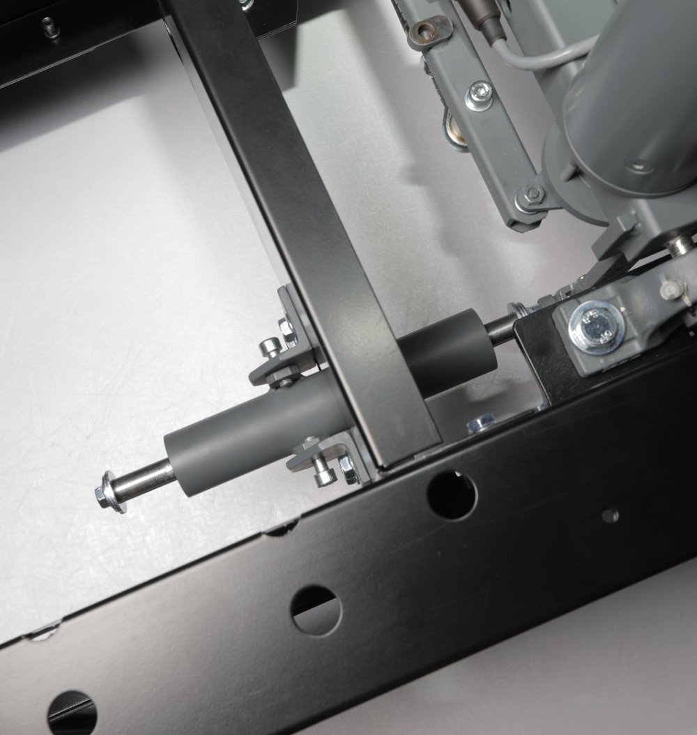 FSC B737 FLOORSTAND AND CONTROL LOADING limit PISTON.JPG